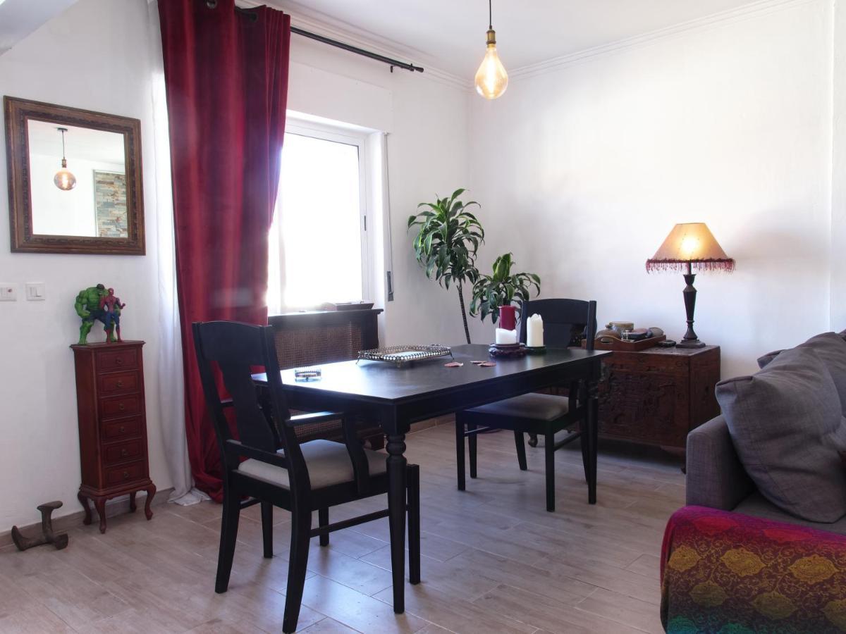 Toca Do Lobo Apartment Charneca  Ngoại thất bức ảnh